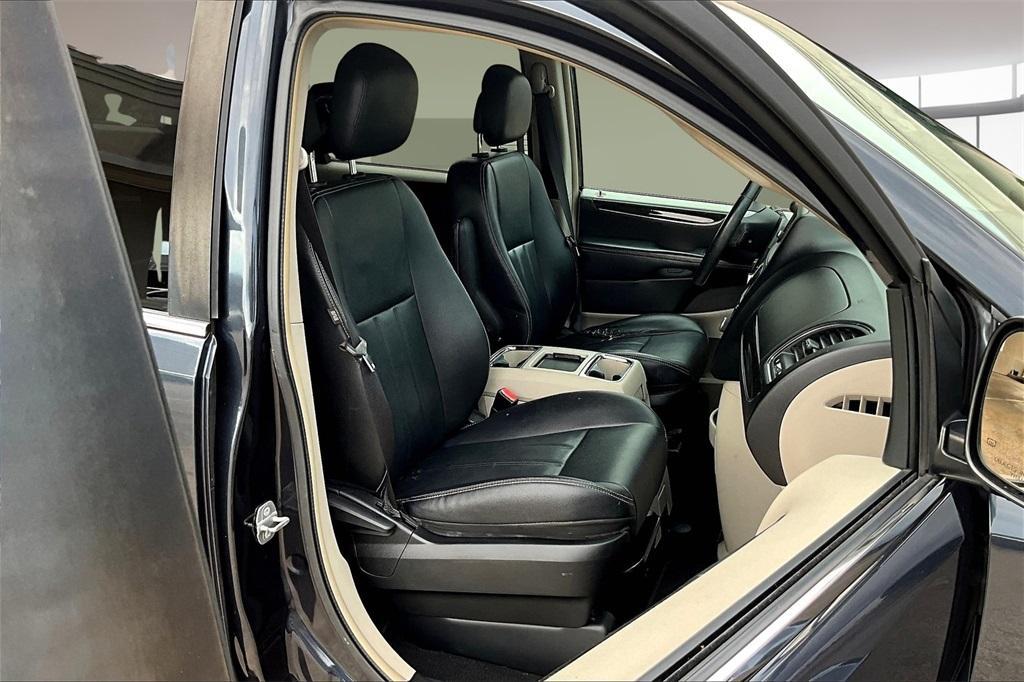 used 2014 Chrysler Town & Country car, priced at $6,995