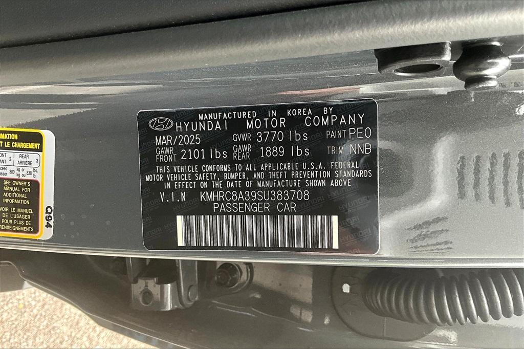 new 2025 Hyundai Venue car, priced at $24,135
