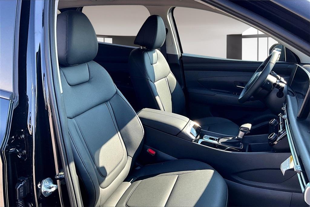 new 2025 Hyundai Tucson car, priced at $32,598