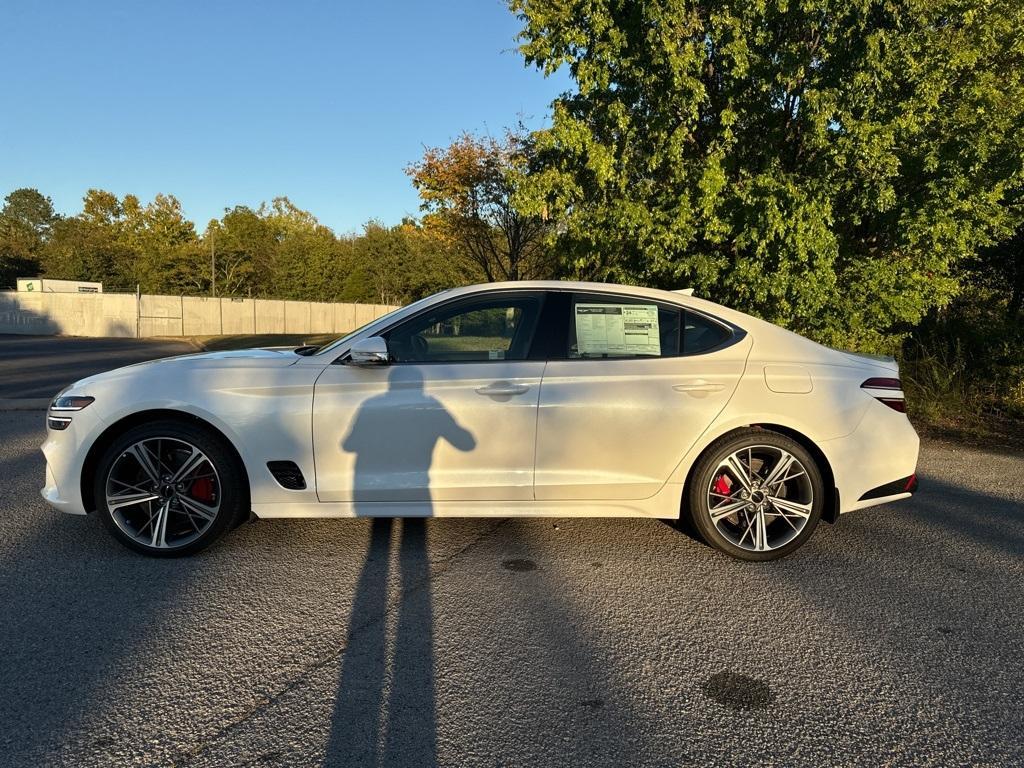 new 2025 Genesis G70 car, priced at $48,530