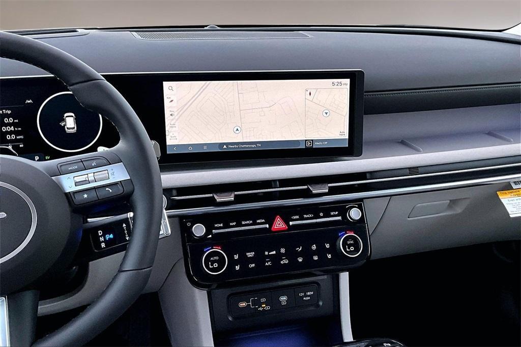 new 2026 Hyundai TUCSON Hybrid car, priced at $39,924