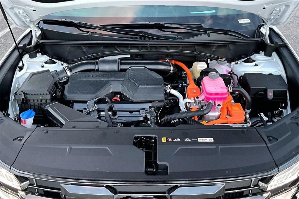 new 2026 Hyundai TUCSON Hybrid car, priced at $39,924