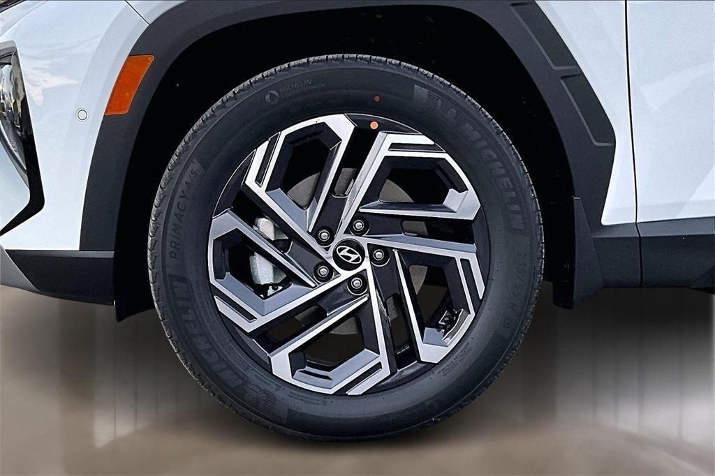 new 2026 Hyundai TUCSON Hybrid car, priced at $39,924