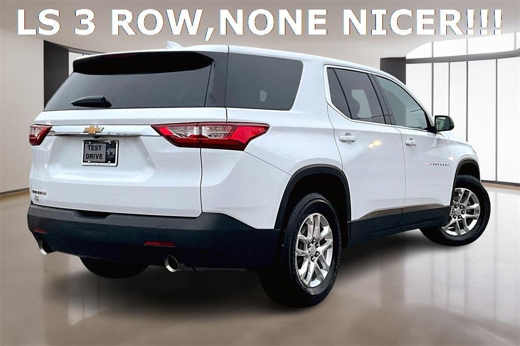 used 2021 Chevrolet Traverse car, priced at $22,988
