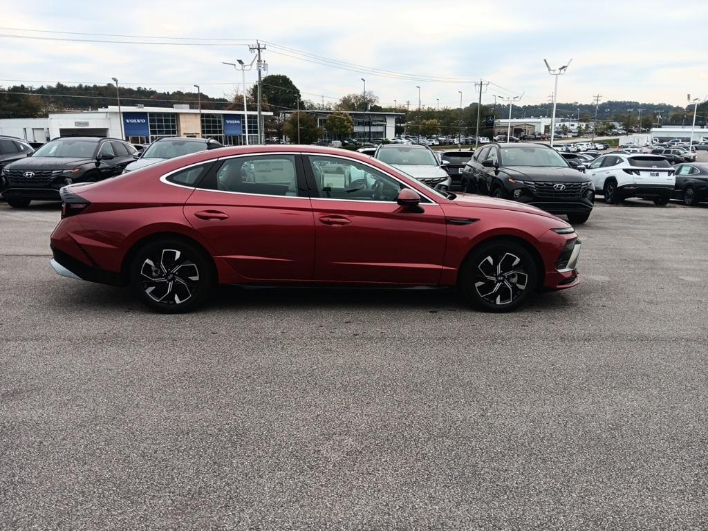 new 2025 Hyundai Sonata car, priced at $28,340