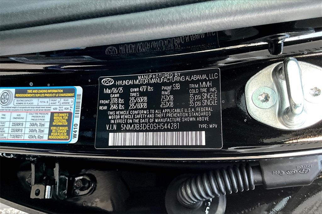 new 2025 Hyundai Tucson car, priced at $32,805