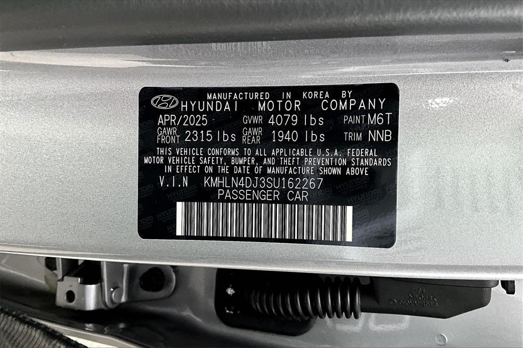 new 2025 Hyundai ELANTRA HEV car, priced at $29,717