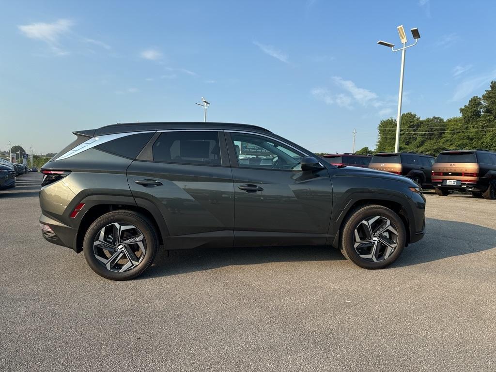 new 2024 Hyundai TUCSON Hybrid car, priced at $37,145