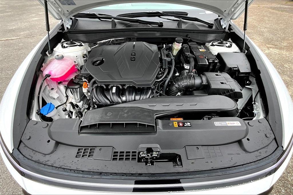 new 2025 Hyundai Sonata car, priced at $27,721