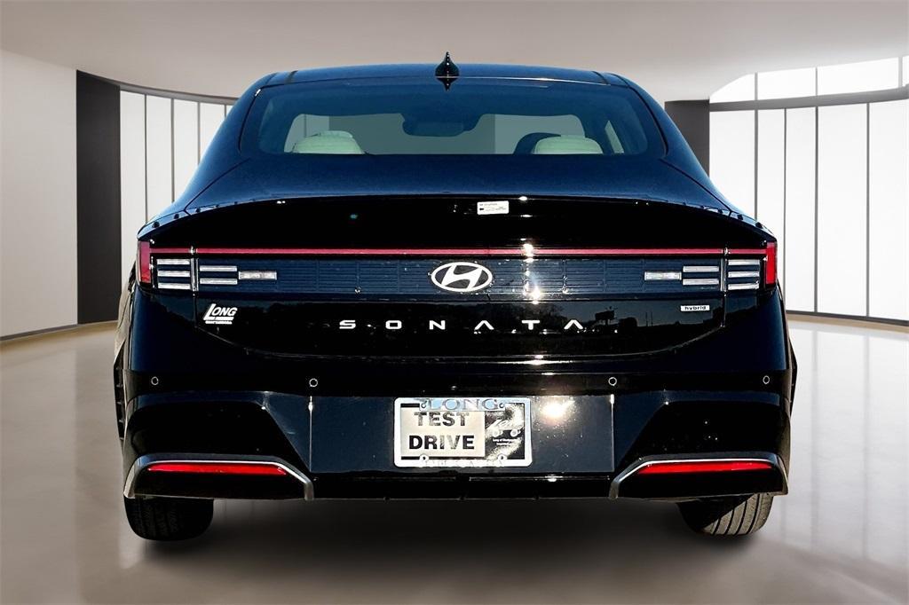 new 2025 Hyundai Sonata Hybrid car, priced at $37,521