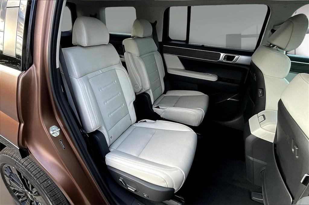 new 2026 Hyundai SANTA FE HEV car, priced at $45,364