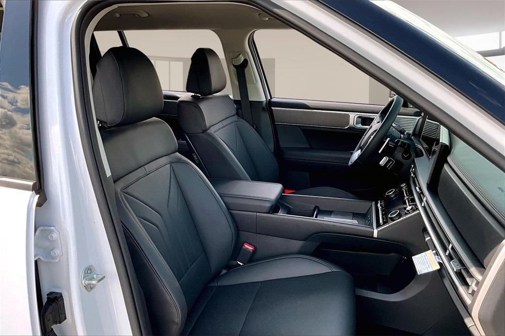 new 2025 Hyundai Santa Fe car, priced at $34,245