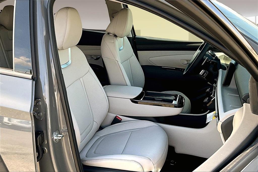 new 2025 Hyundai Tucson car, priced at $37,963