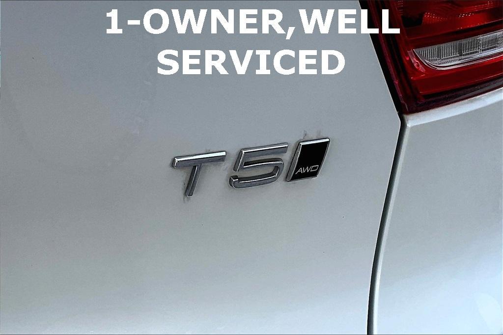 used 2022 Volvo XC40 car, priced at $23,988