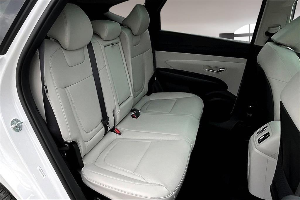 new 2025 Hyundai TUCSON Hybrid car, priced at $36,513