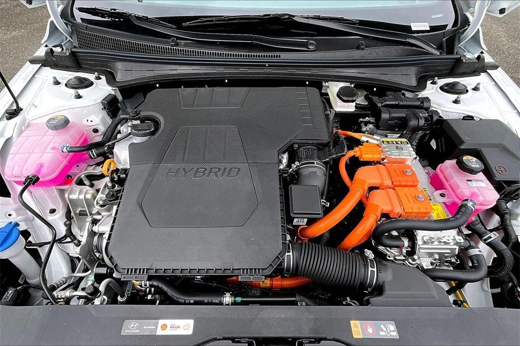 new 2025 Hyundai ELANTRA HEV car, priced at $27,333