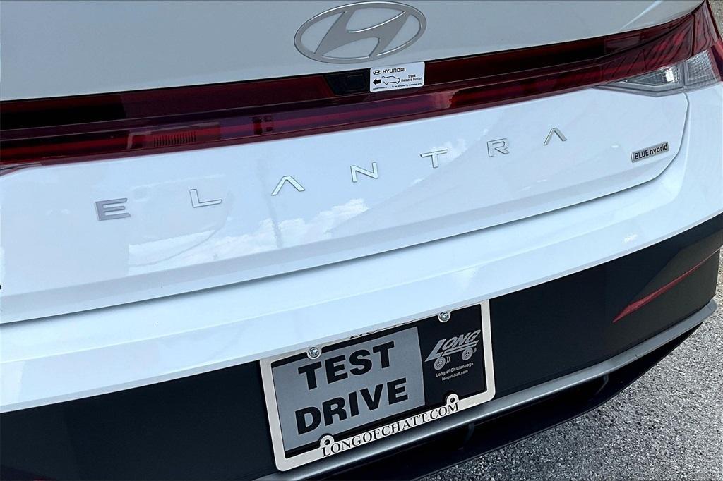new 2025 Hyundai ELANTRA HEV car, priced at $24,738
