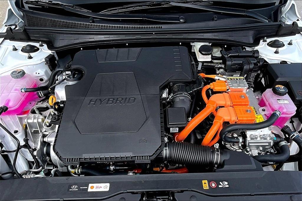 new 2025 Hyundai ELANTRA HEV car, priced at $24,738