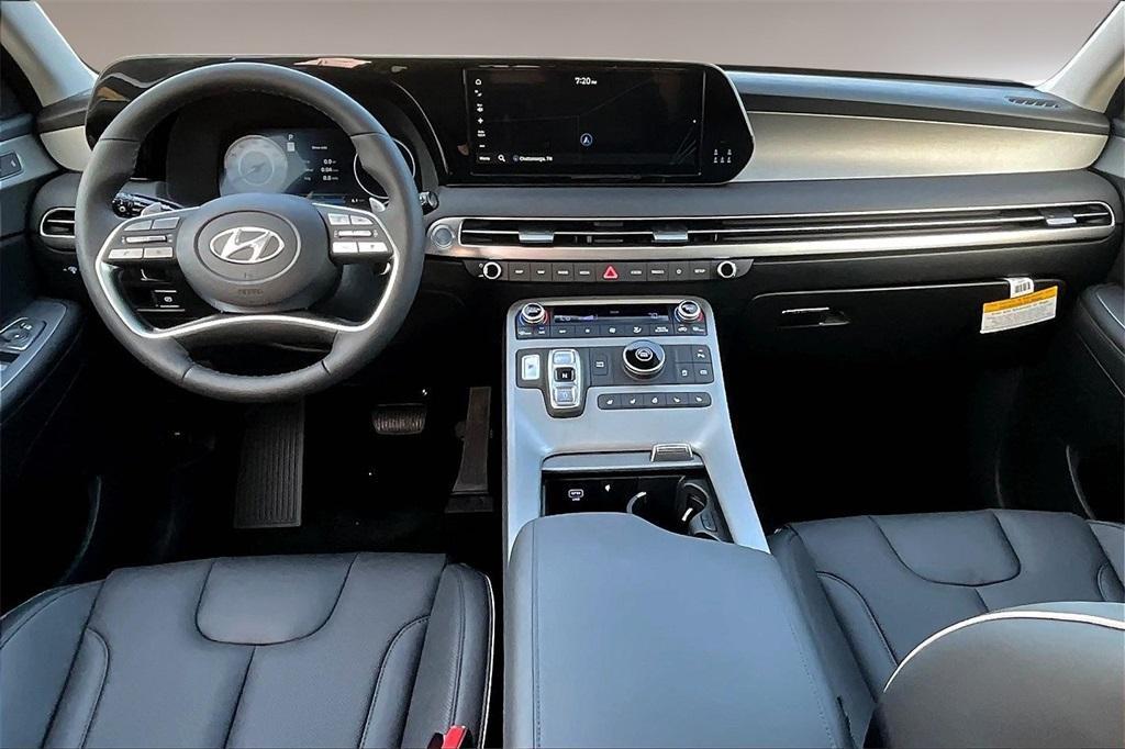 new 2025 Hyundai Palisade car, priced at $43,677