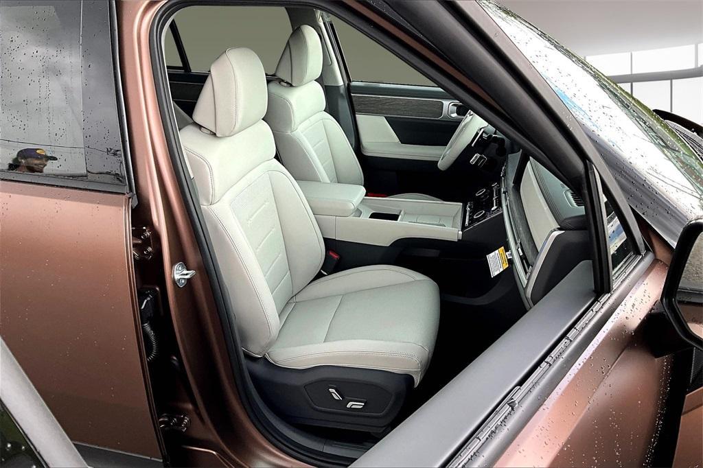 new 2025 Hyundai Santa Fe car, priced at $42,842