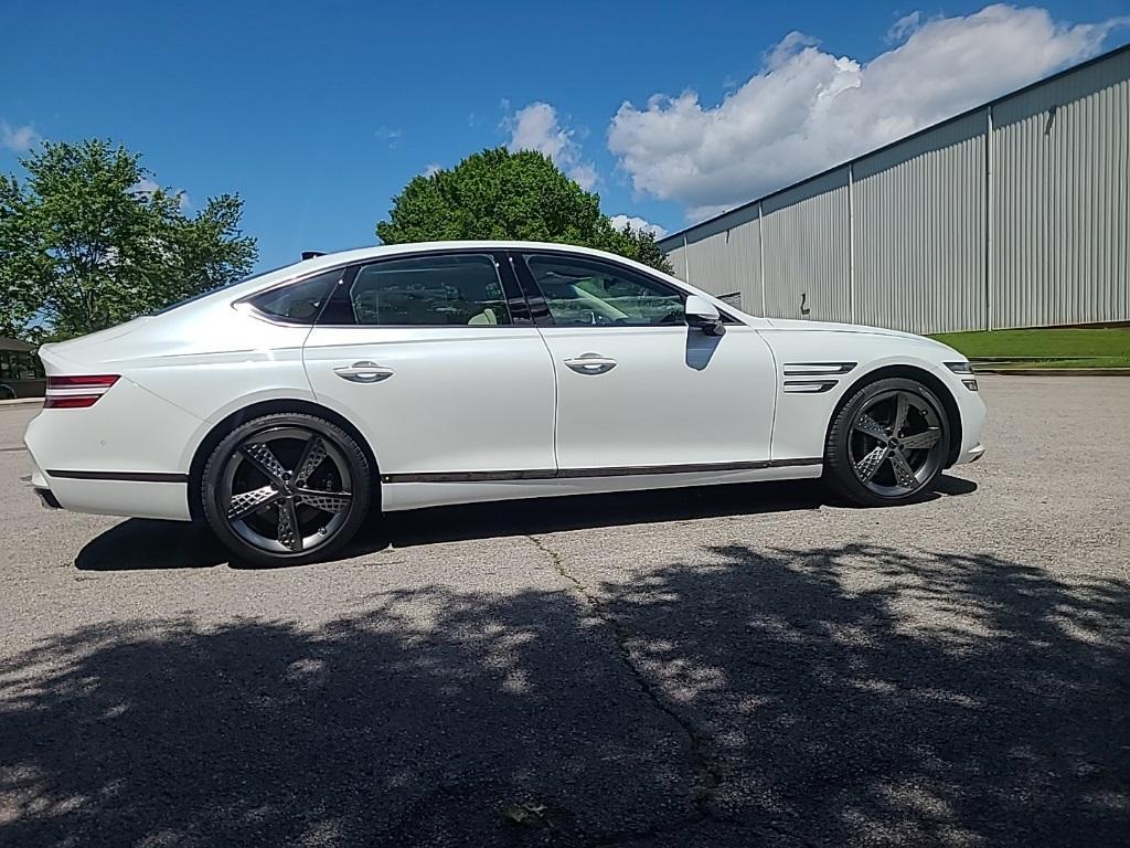 new 2024 Genesis G80 car, priced at $75,230