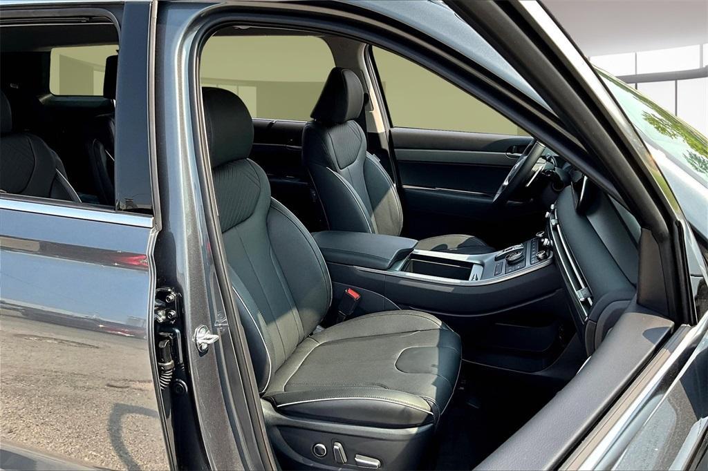 new 2025 Hyundai Palisade car, priced at $43,301