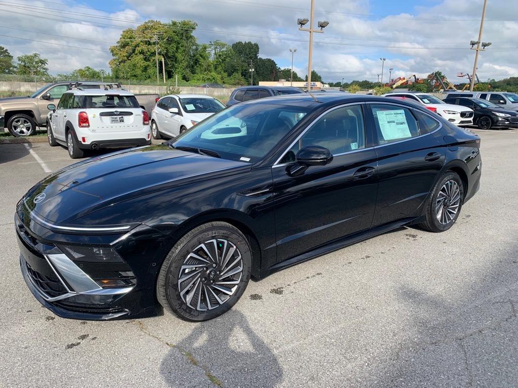 new 2024 Hyundai Sonata Hybrid car, priced at $38,910