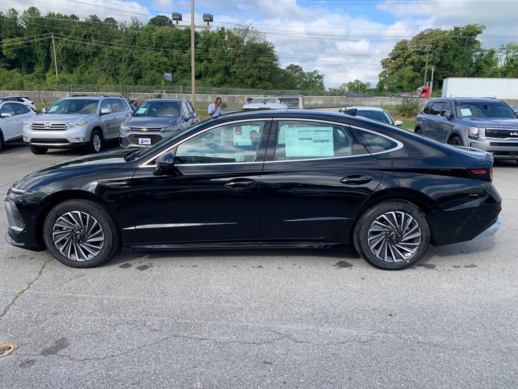 new 2024 Hyundai Sonata Hybrid car, priced at $38,910