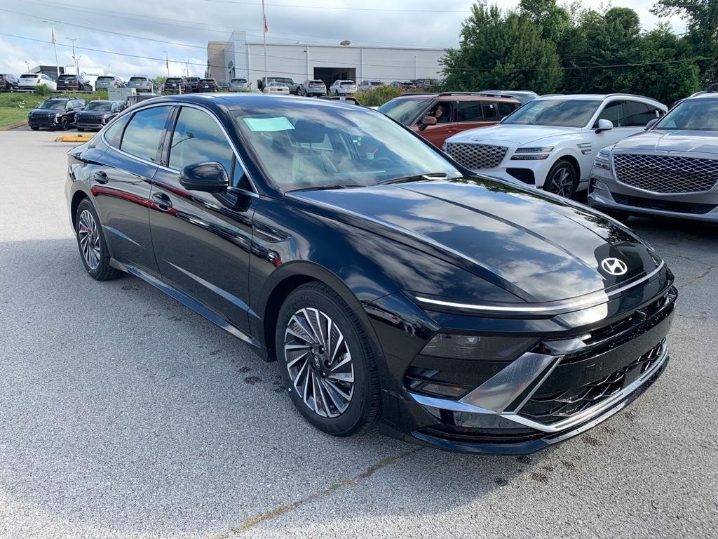 new 2024 Hyundai Sonata Hybrid car, priced at $38,910