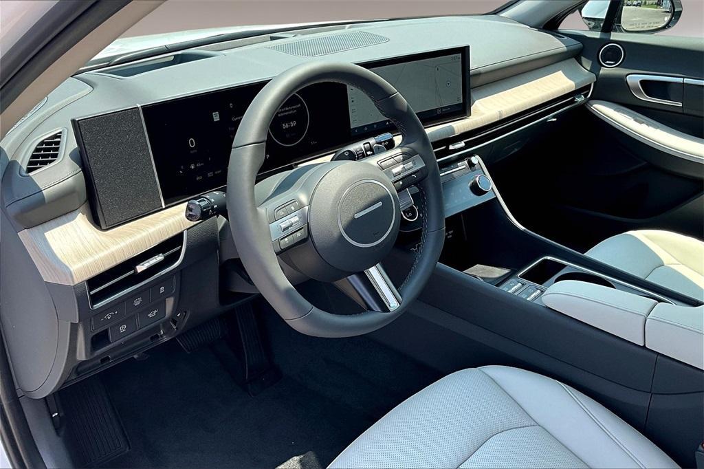 new 2025 Hyundai Sonata Hybrid car, priced at $37,289