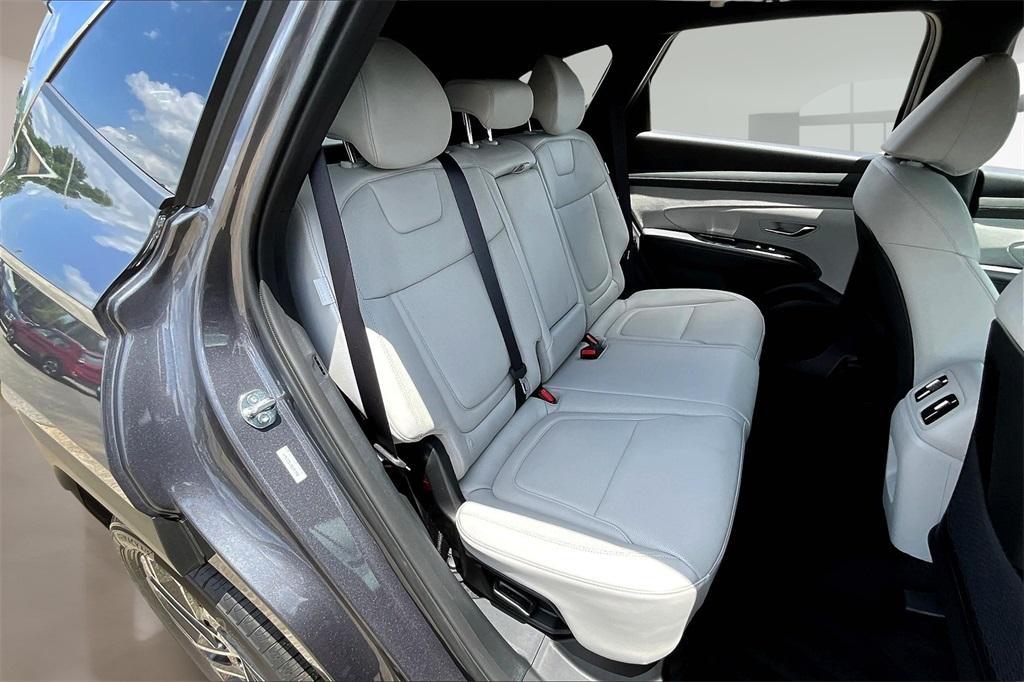 new 2025 Hyundai TUCSON Hybrid car, priced at $41,262