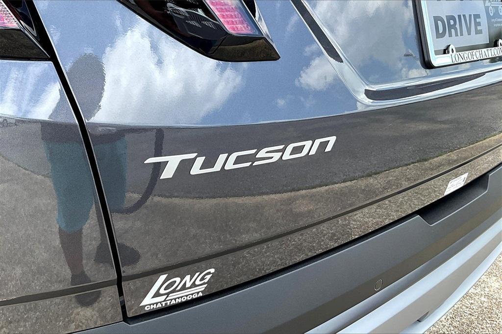 new 2025 Hyundai TUCSON Hybrid car, priced at $41,262