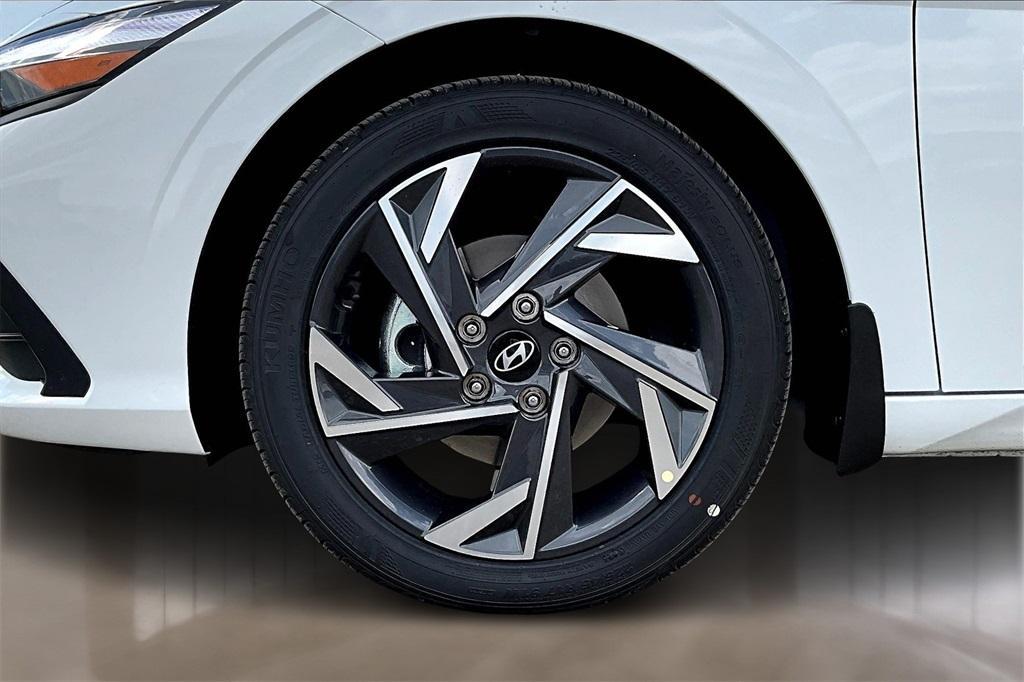 new 2025 Hyundai Elantra car, priced at $23,535