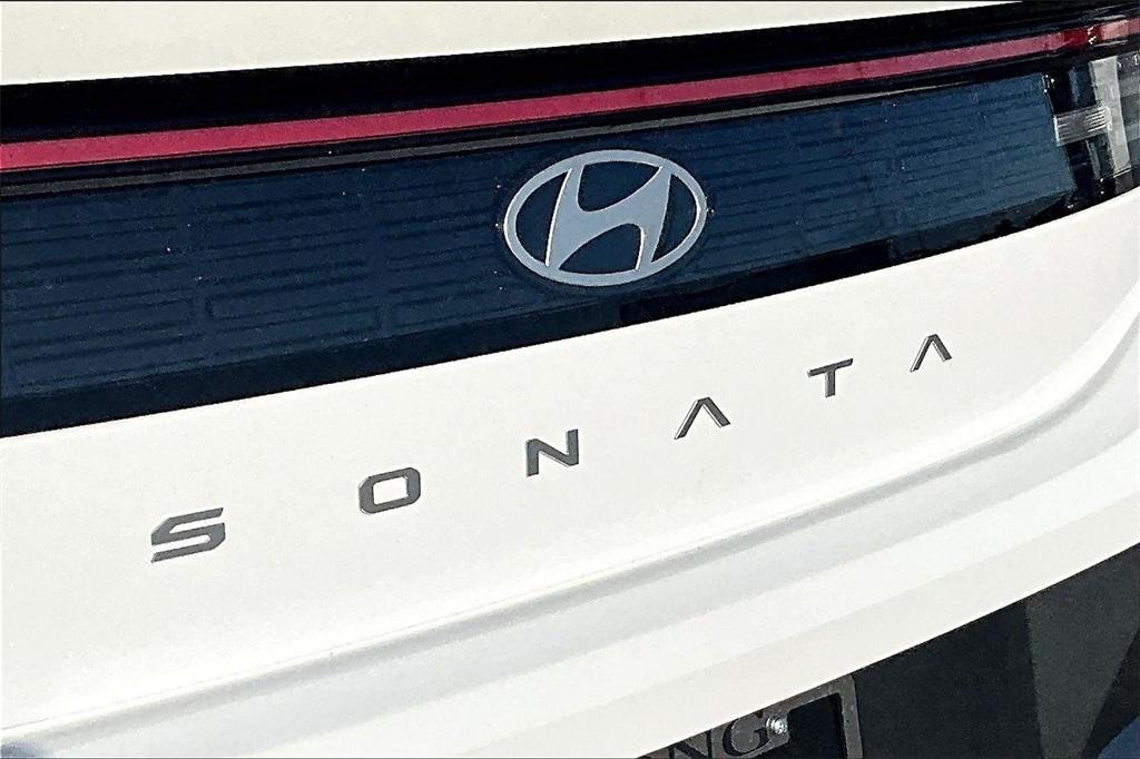 new 2025 Hyundai Sonata car, priced at $26,723