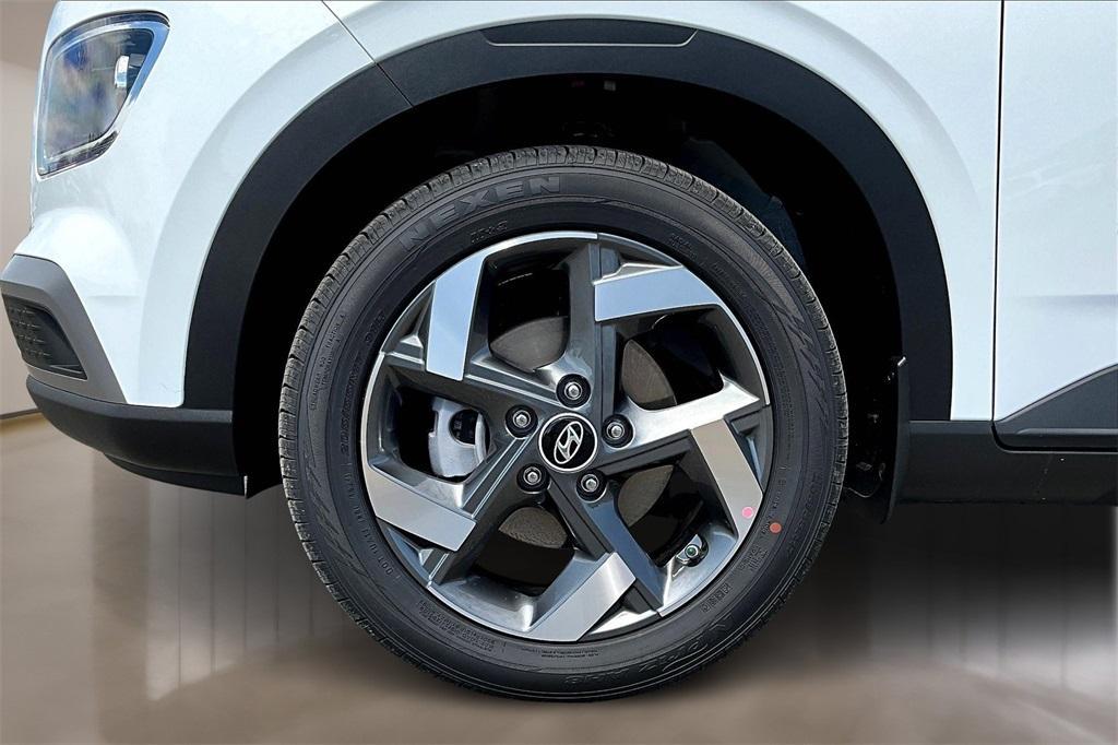 new 2025 Hyundai Venue car, priced at $22,966