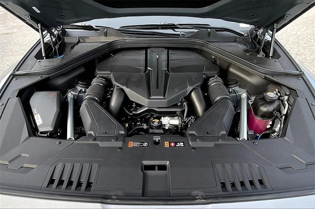 new 2025 Genesis GV80 car, priced at $78,769