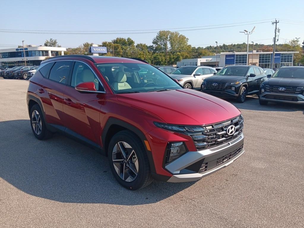 new 2025 Hyundai Tucson car, priced at $35,239