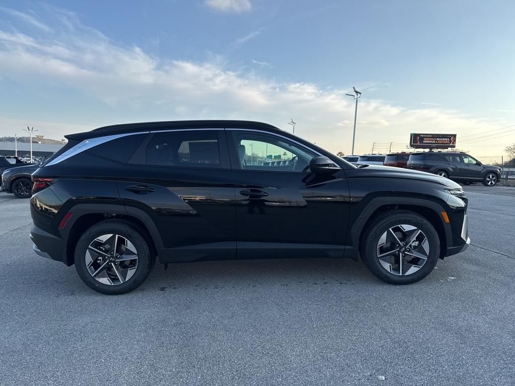 new 2025 Hyundai Tucson car, priced at $32,620