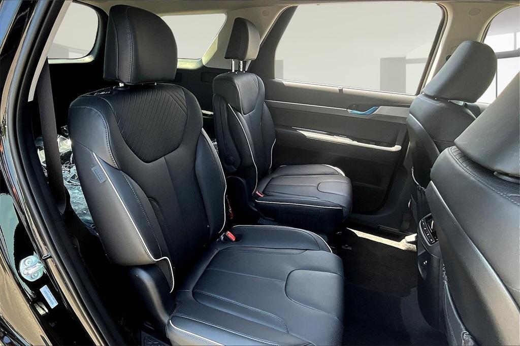 new 2025 Hyundai Palisade car, priced at $43,263