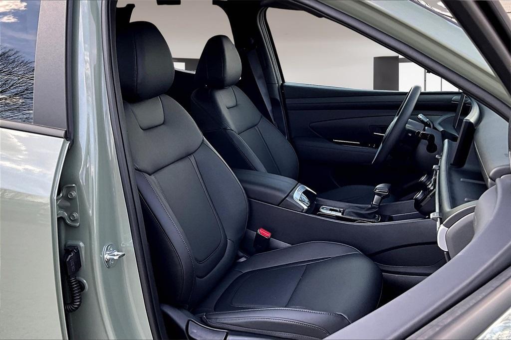 new 2025 Hyundai SANTA CRUZ car, priced at $33,557