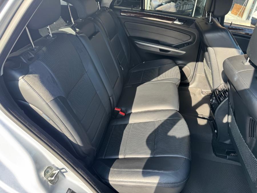 used 2007 Mercedes-Benz M-Class car, priced at $18,590