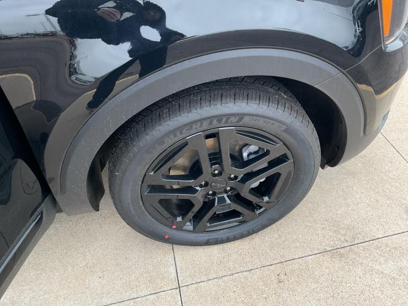 new 2025 Kia Telluride car, priced at $48,549