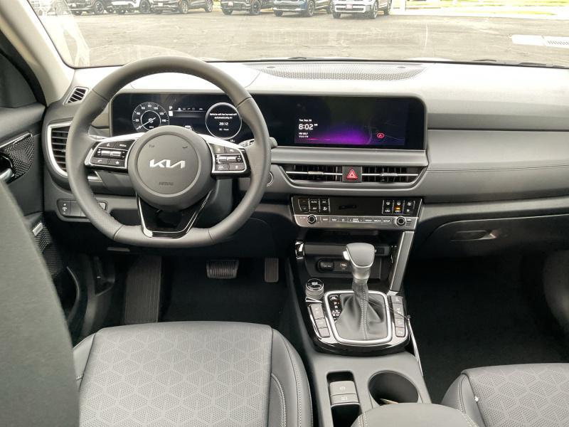 new 2026 Kia Seltos car, priced at $33,984