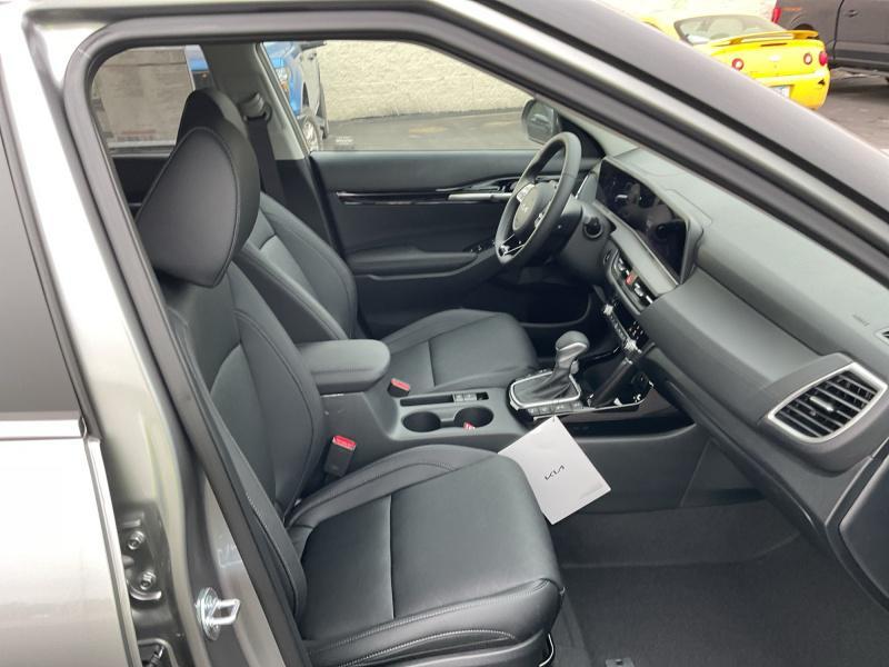 new 2026 Kia Seltos car, priced at $33,984