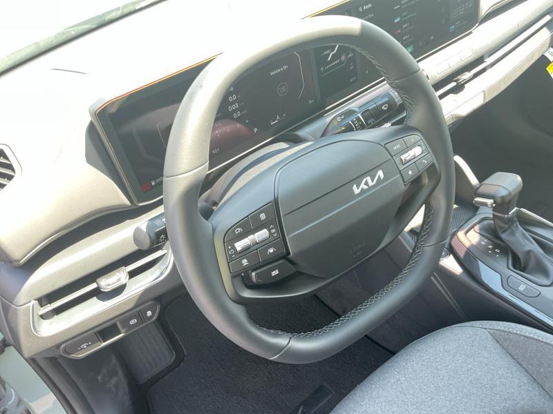new 2025 Kia K4 car, priced at $25,564