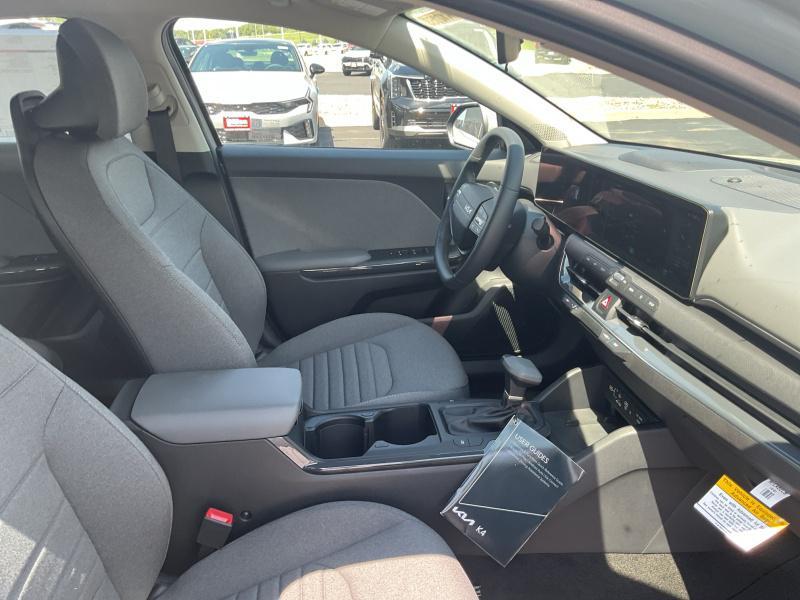 new 2025 Kia K4 car, priced at $25,564