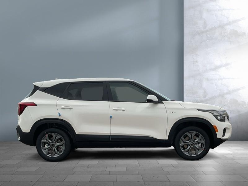new 2025 Kia Seltos car, priced at $27,244