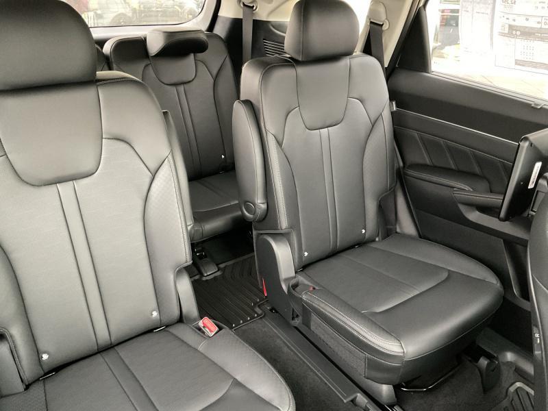 new 2026 Kia Sorento car, priced at $47,499