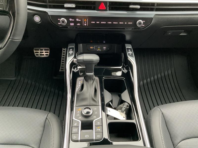 new 2026 Kia Sorento car, priced at $47,499