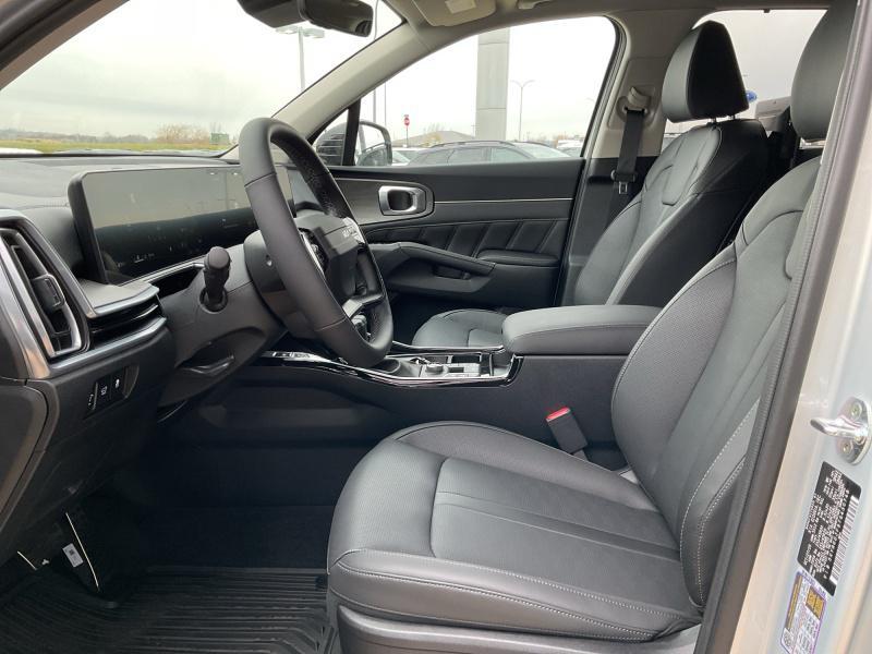 new 2026 Kia Sorento car, priced at $47,499